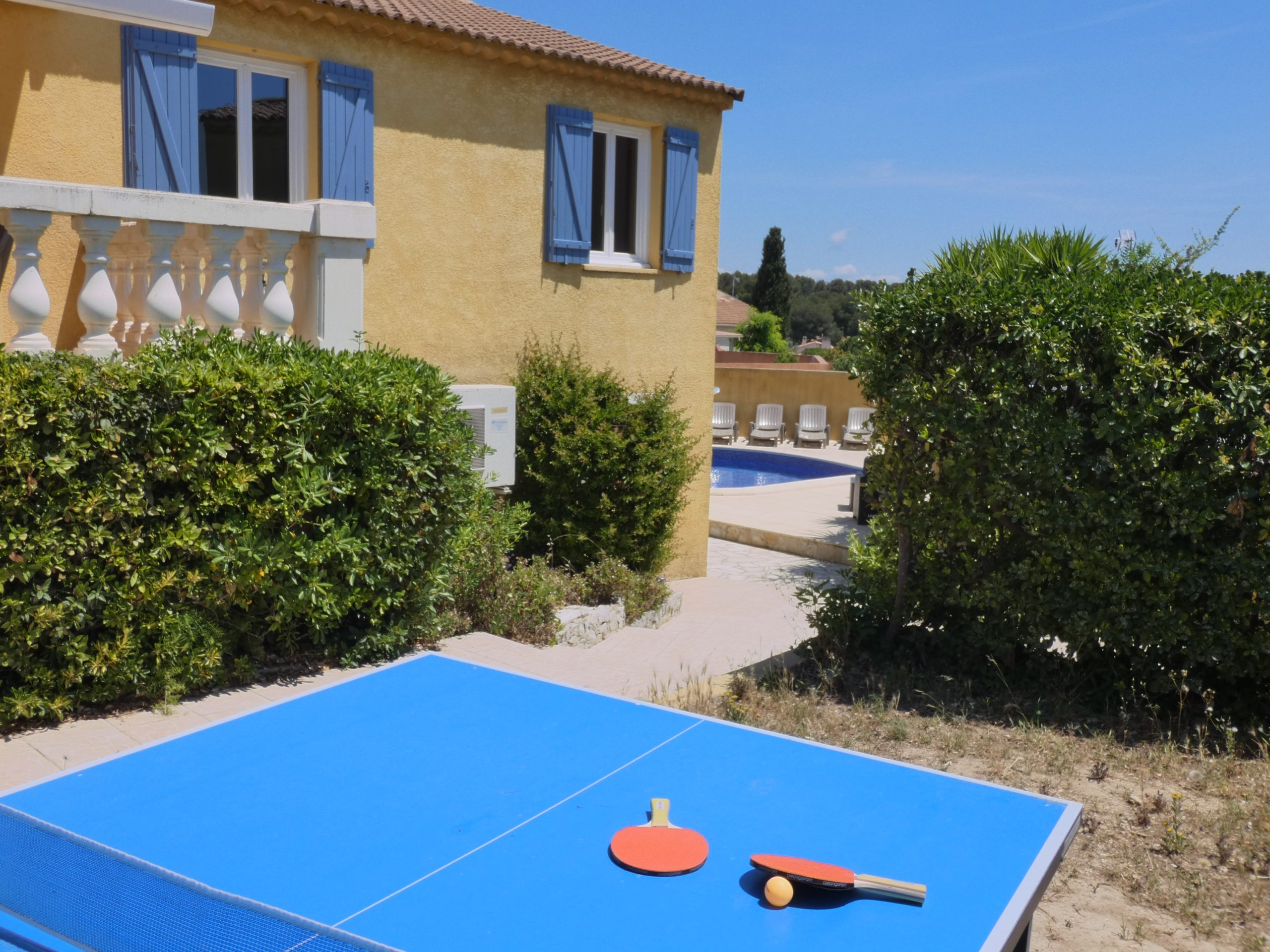 ping pong et piscine 2